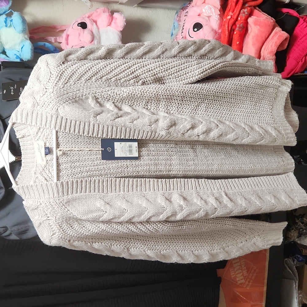 Women's  cardigan